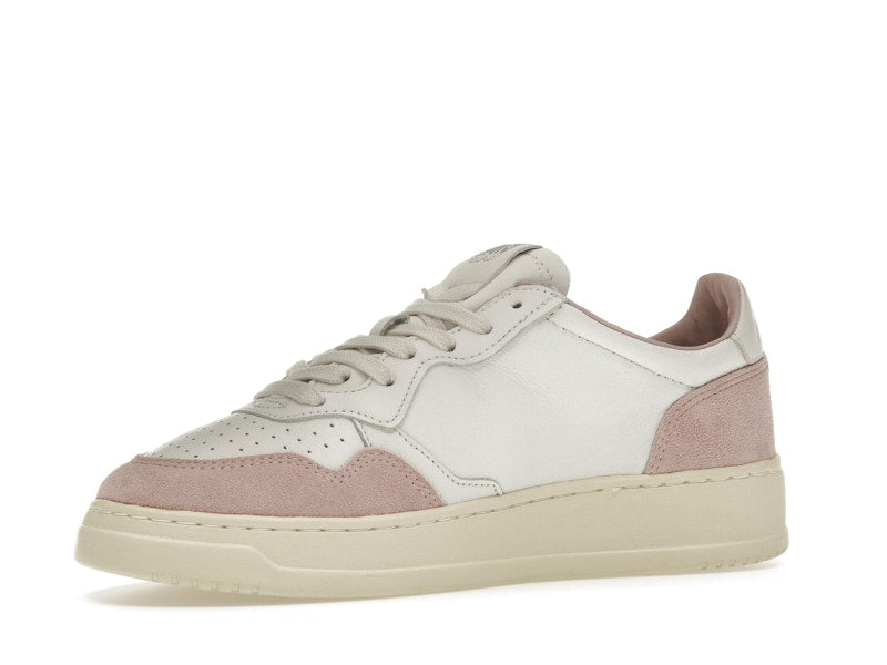 Autry Medalist Leather Low White Powder (Women's)