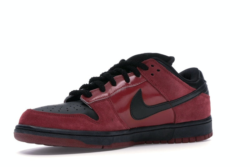 Nike SB Dunk Low Milli Vanilli