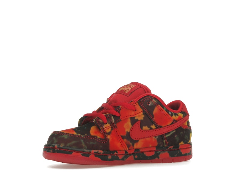 Nike SB Dunk Low The Wizard of Oz Poppy Field (TD)