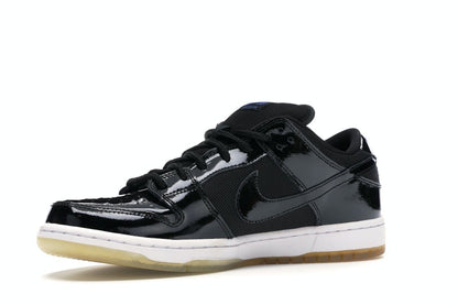 Nike SB Dunk Low Space Jam