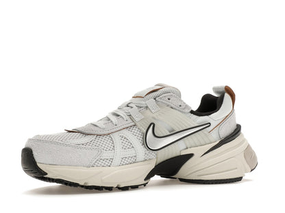 Nike V2K Run Pure Platinum Chrome (Women's)