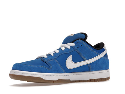Nike SB Dunk Low Street Fighter Chun Li