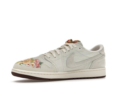 Jordan 1 Retro Low OG Football Grey Sail Light Chocolate