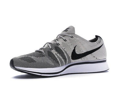 Nike Flyknit Trainer Pale Grey