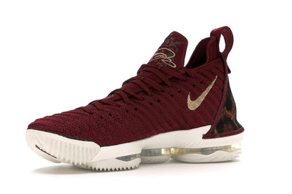 Nike LeBron 16 King
