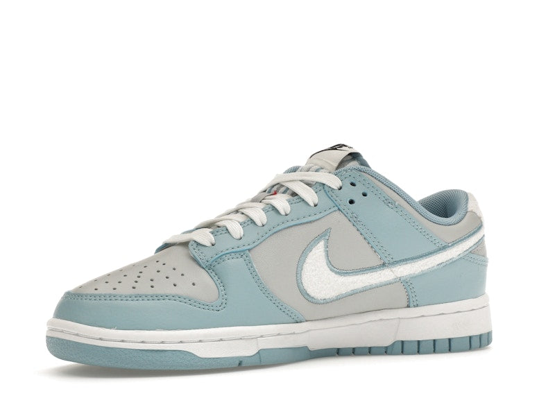 Nike Dunk Low Retro Fleece Swoosh Worn Blue