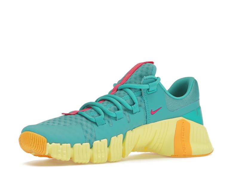 Nike Free Metcon 5 Dusty Cactus Fierce Pink