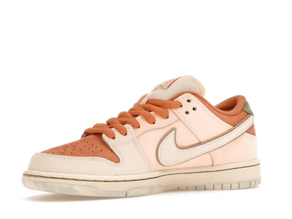 Nike SB Dunk Low Trocadéro Gardens