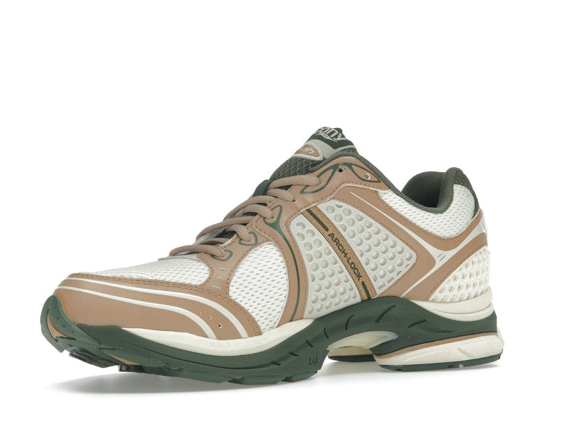 Saucony ProGrid Triumph 4 Saucony & Friends Seanella Abraham