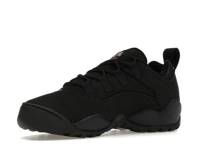 Nike SB Darwin Low Supreme Black