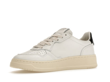 Autry Medalist Leather Low White Black Tab (Women's)