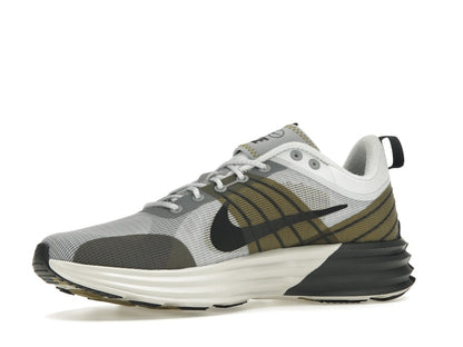 Nike Lunar Roam Platinum Tint Desert Moss