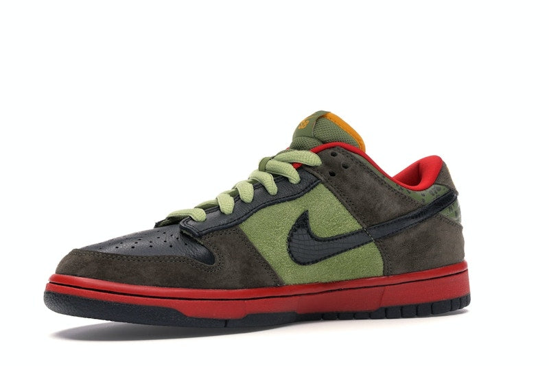 Nike SB Dunk Low Asparagus