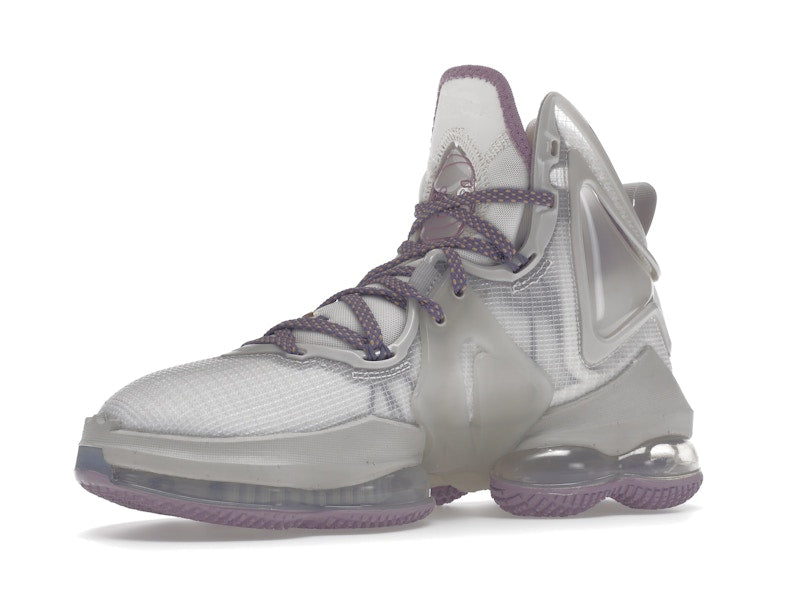Nike LeBron 19 Strive For Greatness