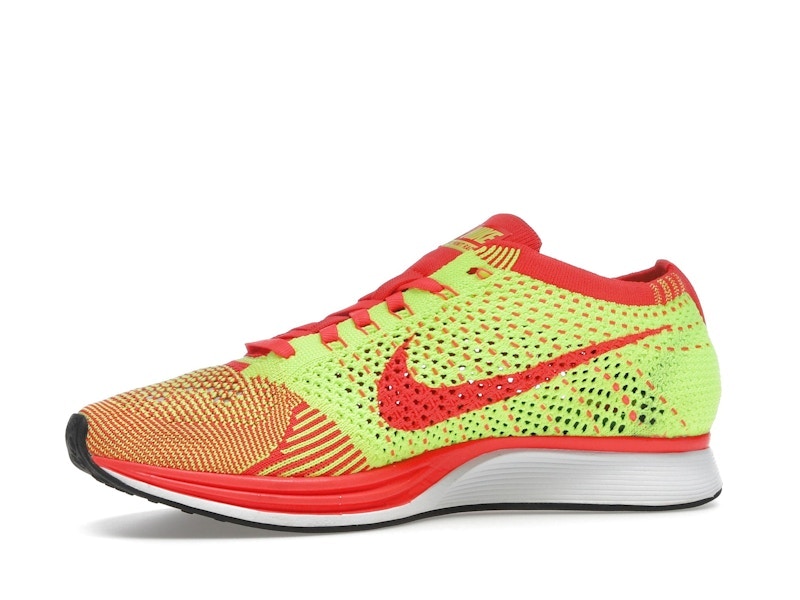 Nike Flyknit Racer Bright Crimson Volt