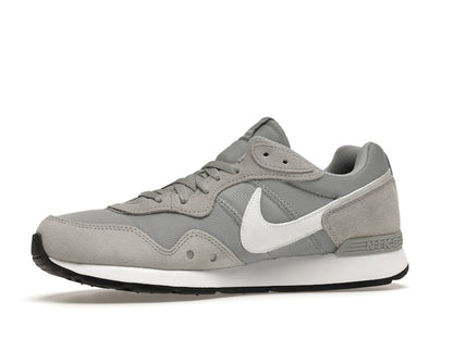 Nike Venture Runner Light Solar Flare Heather