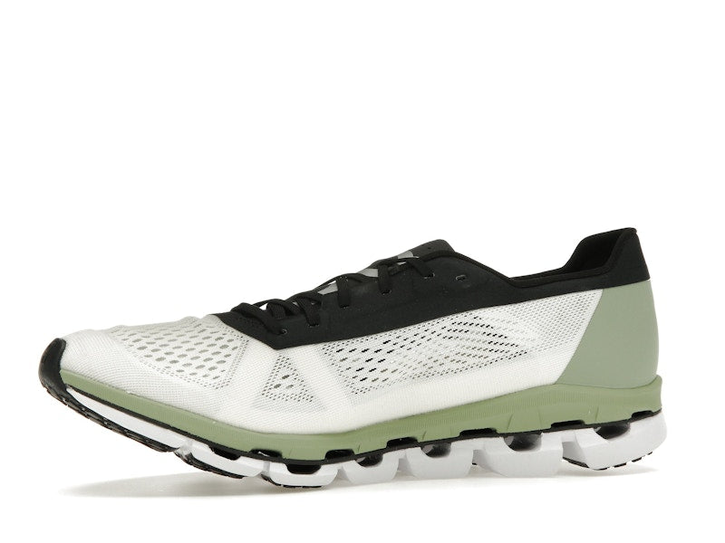On Running Cloudboom White Black