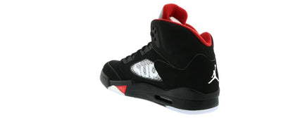 Jordan 5 Retro Supreme Black