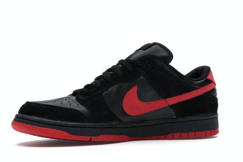 Nike SB Dunk Low Vamps
