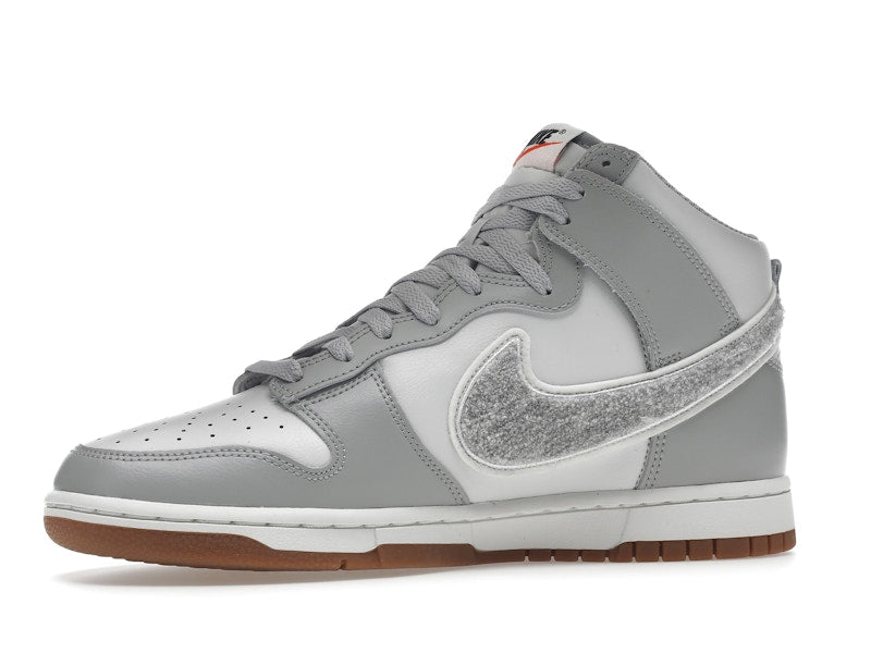 Nike Dunk High University Chenille Swoosh Light Smoke Grey