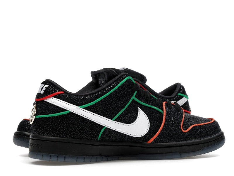 Nike SB Dunk Low Bronx Girls Skate