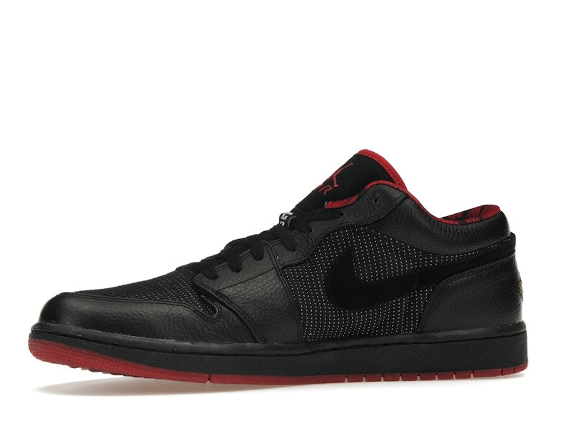 Jordan 1 Retro Low Black Metallic Silver Varsity Red