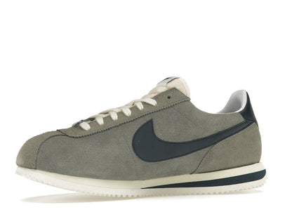 Nike Cortez size? Exclusive Grey