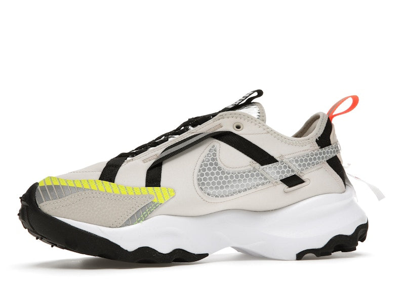Nike TC 7900 LX 3M Light Orewood Brown (Women's)