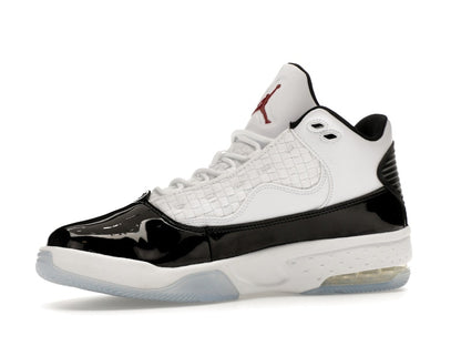 Jordan Max Aura 2 White Black Gym Red
