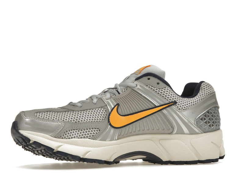 Nike Zoom Vomero 5 Pure Platinum Laser Orange