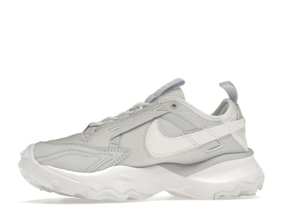 Nike TC 7900 Premium 2 Photon Dust Photon Dust Grey Fog White (Women's)