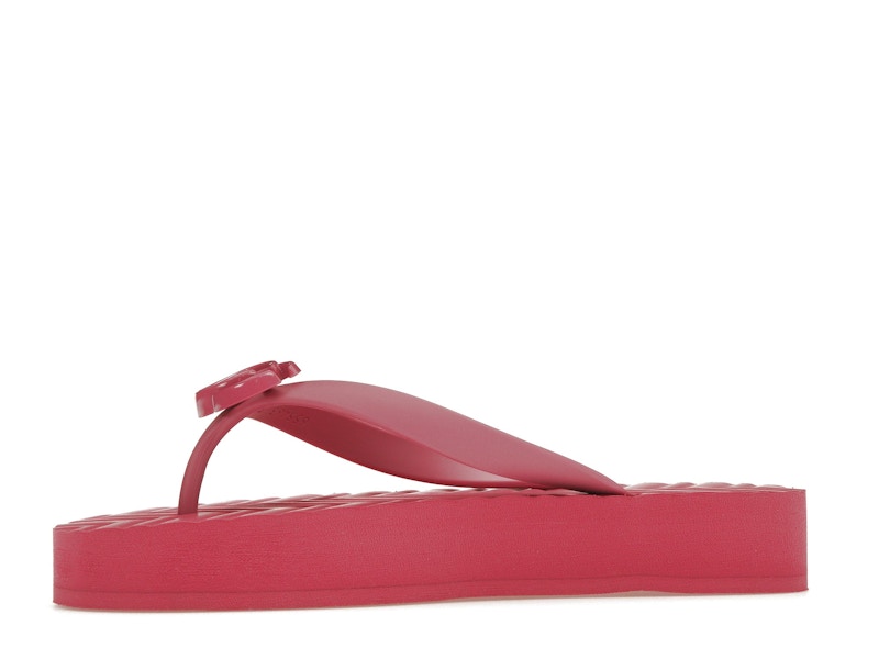 Gucci Chevron Thong Sandal Pink Rubber