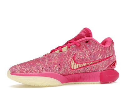 Nike LeBron 21 The World Is Your Oyster