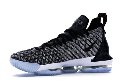 Nike LeBron 16 Oreo