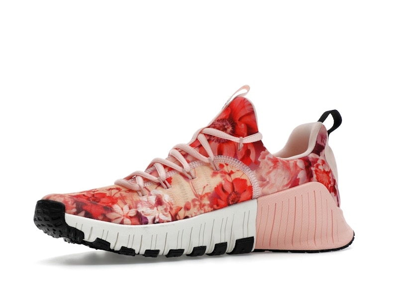 Nike Free Metcon 6 AMP Washed Coral Black Sail (Women's)