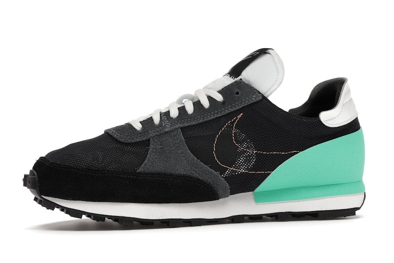 Nike Daybreak Type Black Menta
