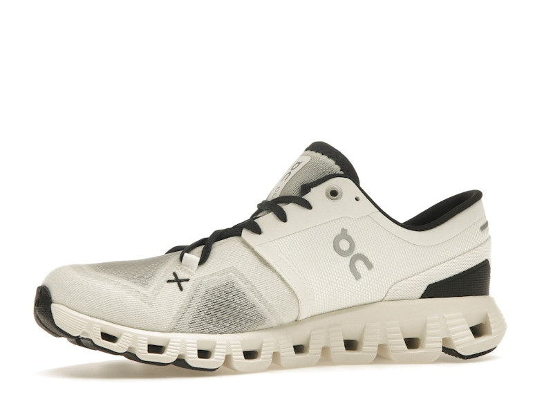 On Running Cloud X 3 White Black (Women's)