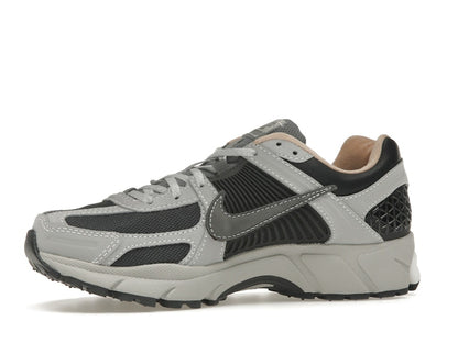 Nike Zoom Vomero 5 Dark Smoke Grey Vachetta