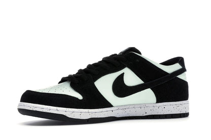 Nike SB Dunk Low Barely Green