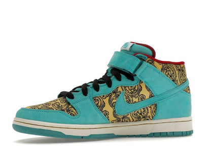 Nike SB Dunk Mid Premium Peacock