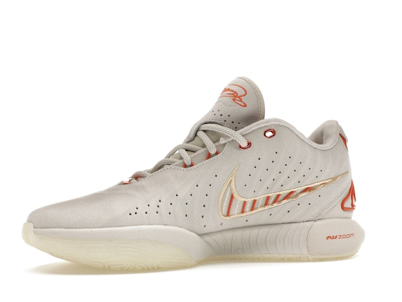 Nike LeBron 21 Akoya