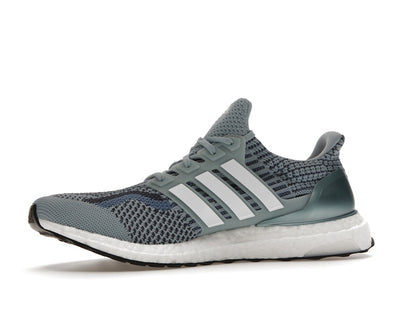 adidas Ultra Boost 5.0 DNA Magic Grey Shadow Navy