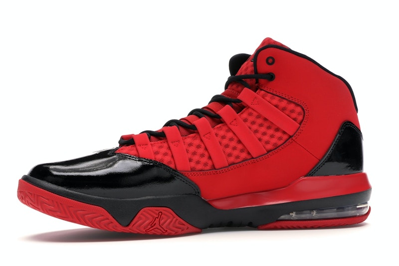 Jordan Max Aura Red Black
