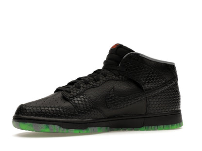 Nike Dunk Mid Premium Halloween Headless Horseman