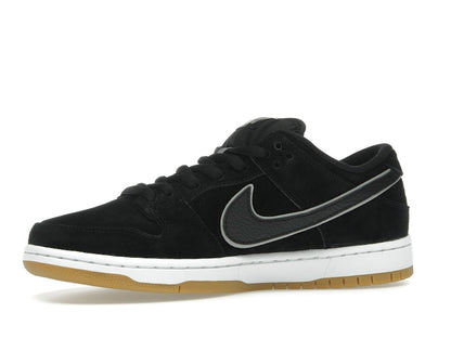 Nike SB Dunk Low Quartersnacks