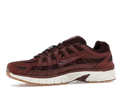 Nike P-6000 SE Dark Pony Metallic Gold