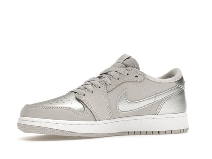 Jordan 1 Low OG Metallic Silver (GS)