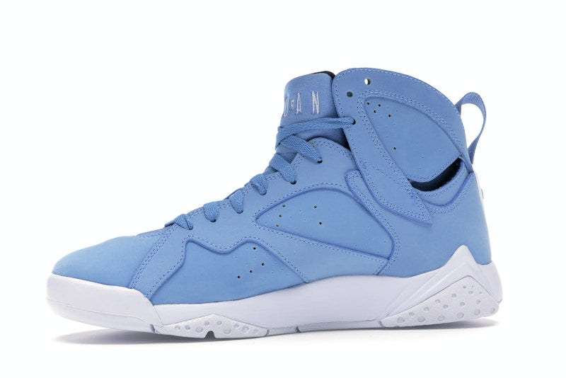 Jordan 7 Retro Pantone