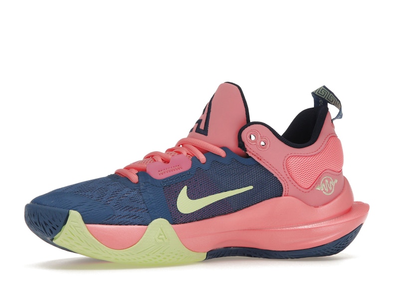 Nike Giannis Immortality 2 The Wonder