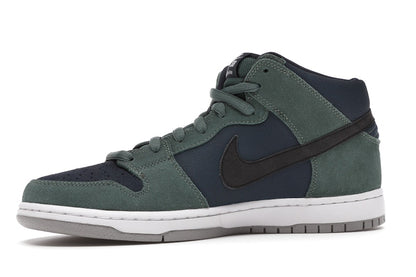Nike SB Dunk Mid Nori